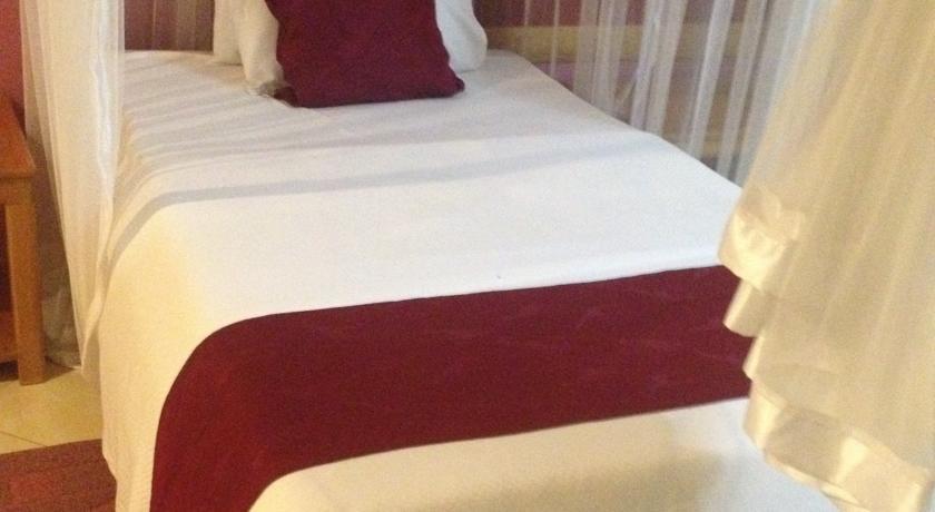 J Residence Motel Entebbe Phòng bức ảnh